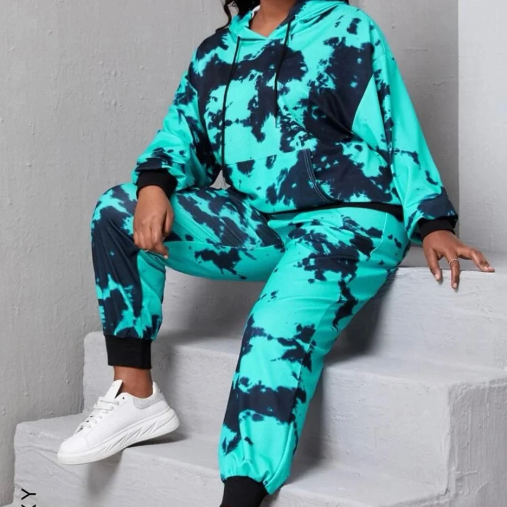 SHEIN Lounge Matching Set - Picture 1 of 3